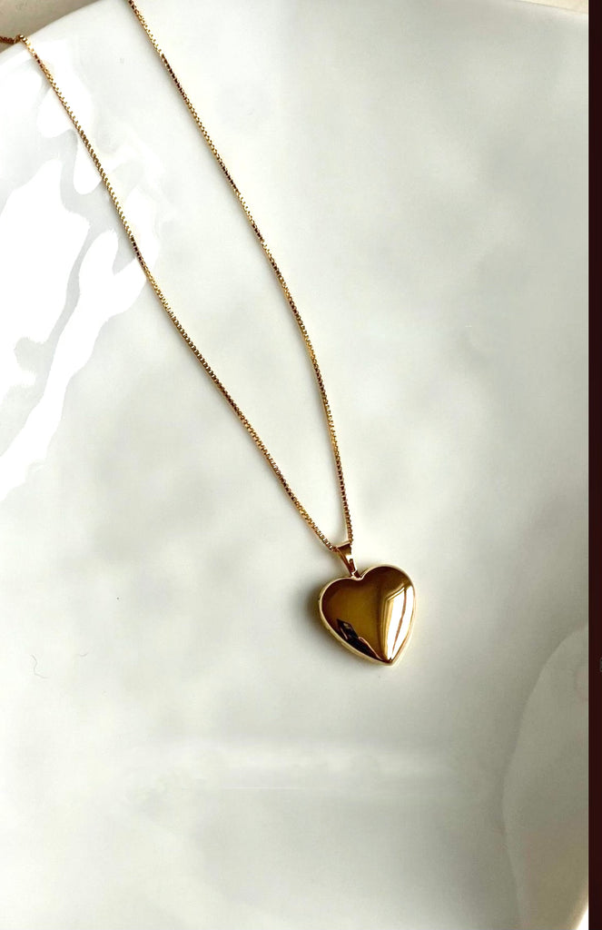 Classic Heart Locket | Lisbeth