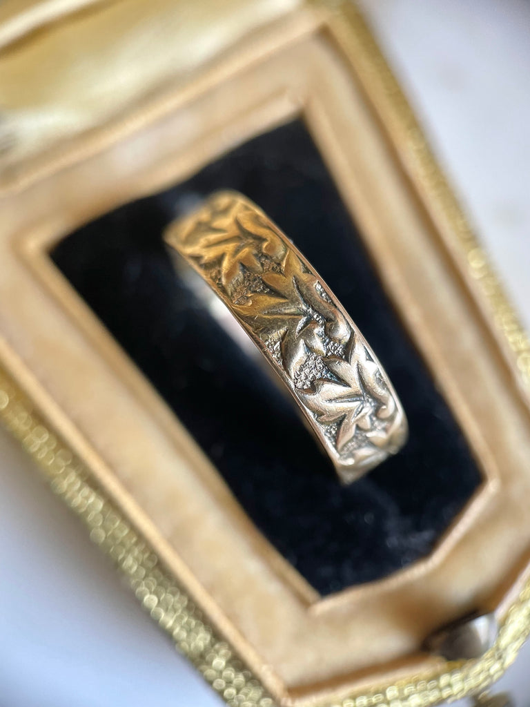 Victorian 10K Chased Cigar Band
