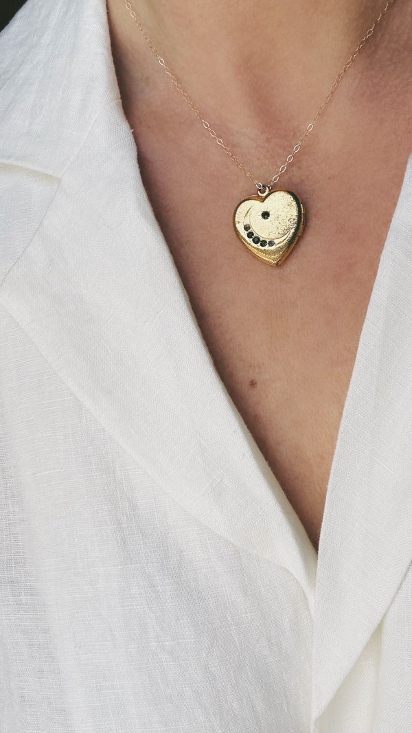 R.B.M Atrice Antique Locket