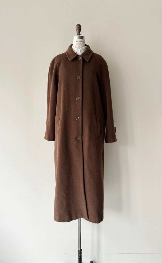 Tour Wool Balmacaan Coat | 1990s – DEAR GOLDEN Tour Wool Balmacaan Coat | 1990s – DEAR GOLDEN