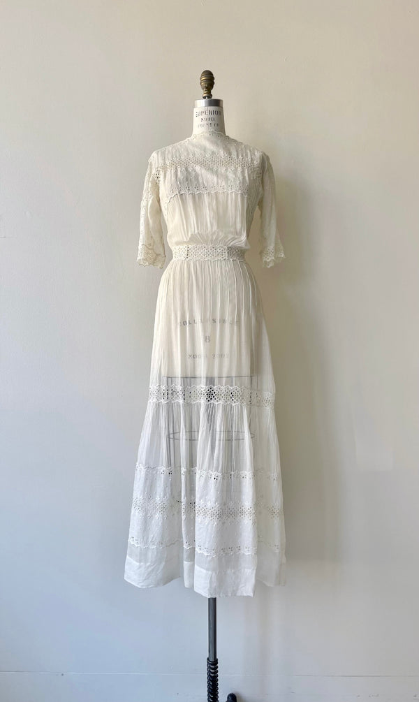 SALE | Lyrae Silk Wedding Dress | 1950s
