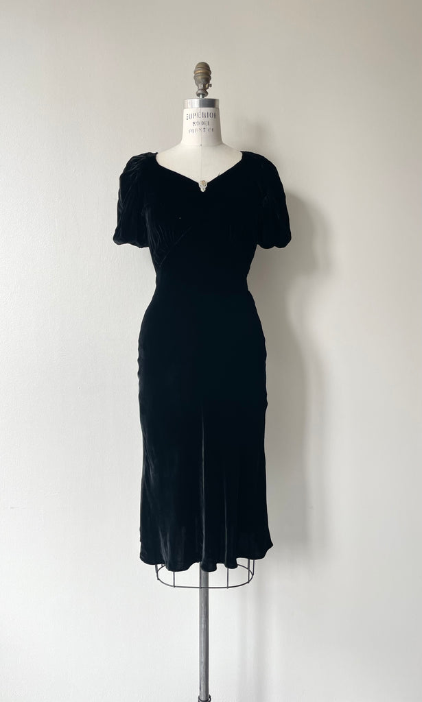 Nyx Silk Velvet Dress | 1930s DEAR GOLDEN Nyx Silk Velvet Dress | 1930s DEAR GOLDEN
