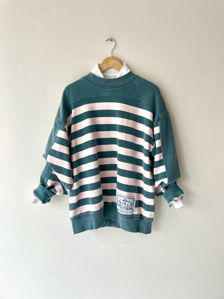 GAP Oversized Sweatshirt | 1990s