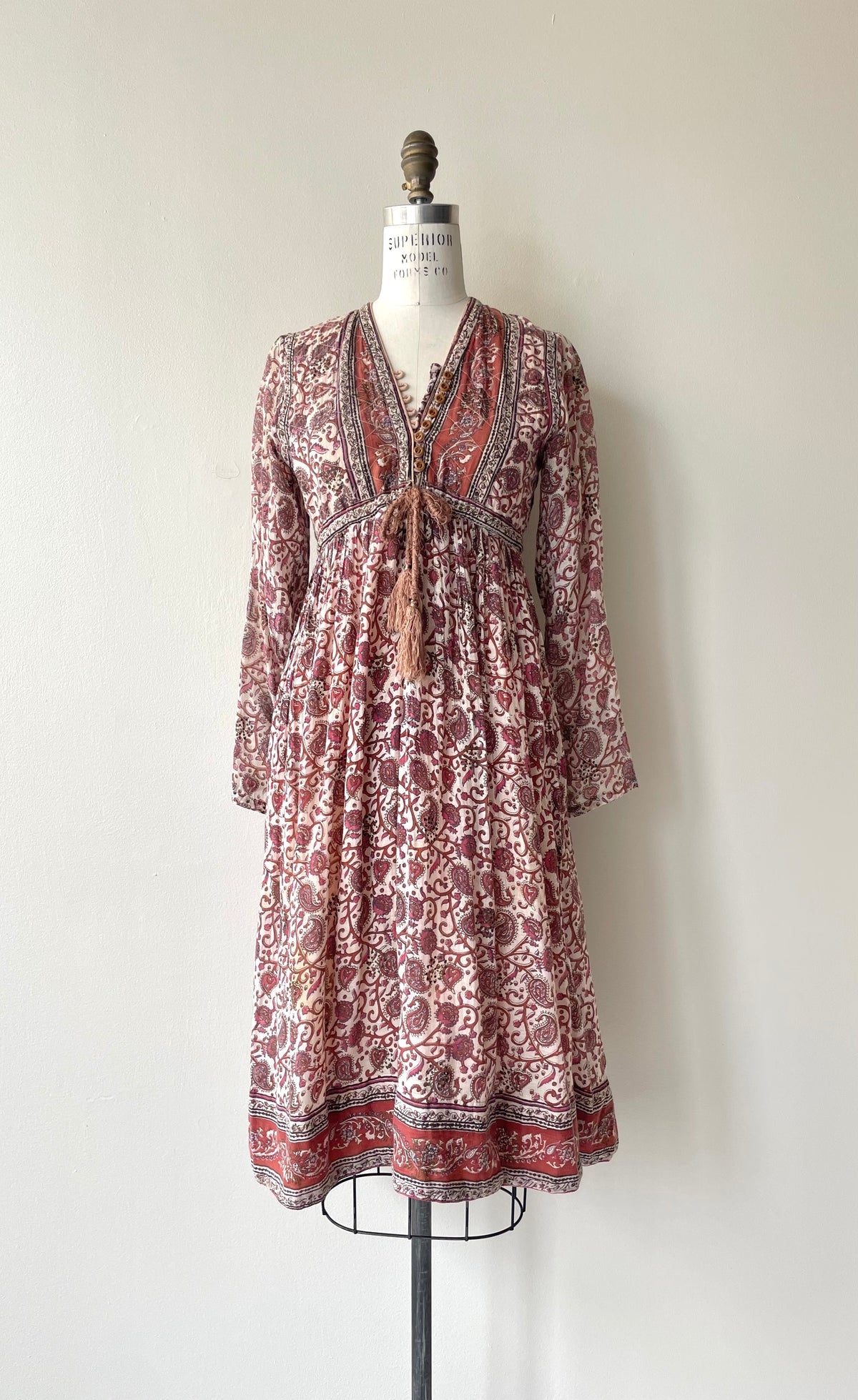Lady Tara Indian Cotton Dress | 1970s – DEAR GOLDEN