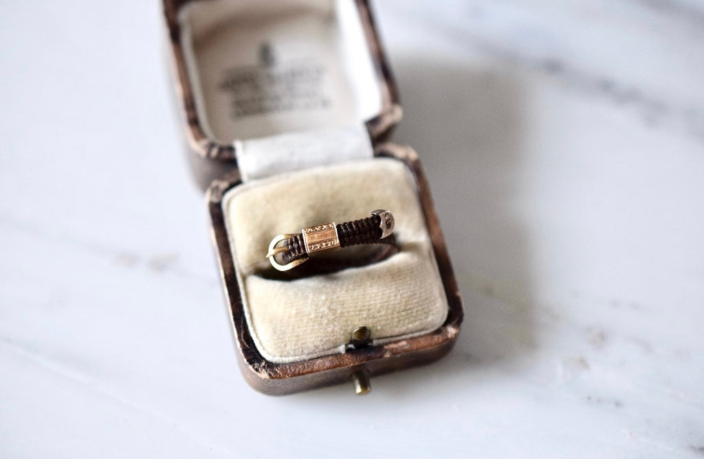 Antique 15K mourning ring | 1850s