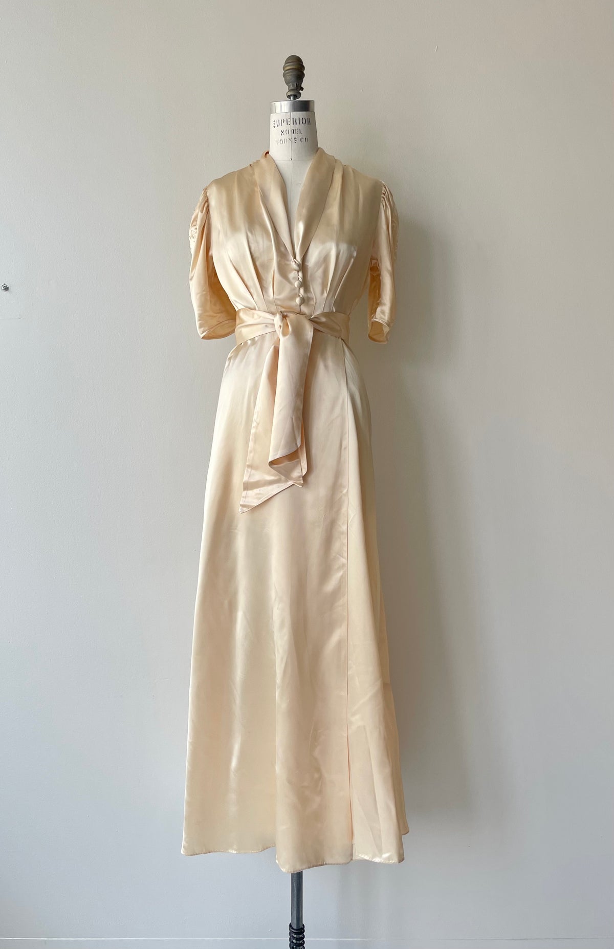 Tresor Wrap Dress | 1940s DEAR GOLDEN Tresor Wrap Dress | 1940s DEAR GOLDEN