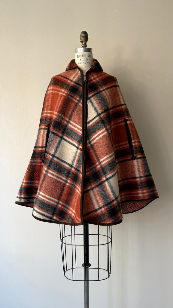 Reversible Wool Blanket Cape | 1950s