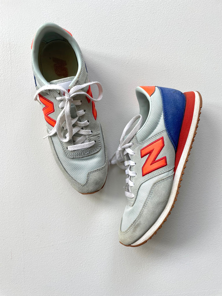 New Balance 620 Sneakers – DEAR GOLDEN - Main Image