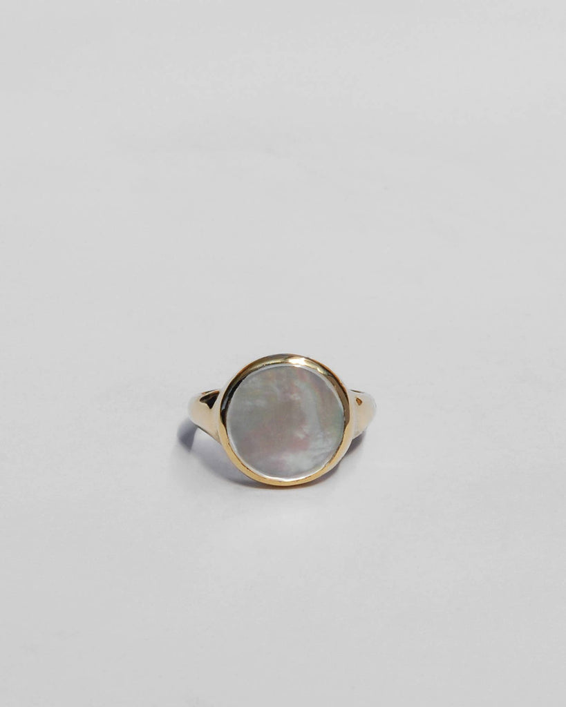 Lacuna Mother of Pearl Ring | Tiro Tiro