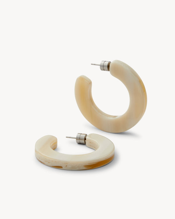 Kate Hoops in Alabaster | Machete