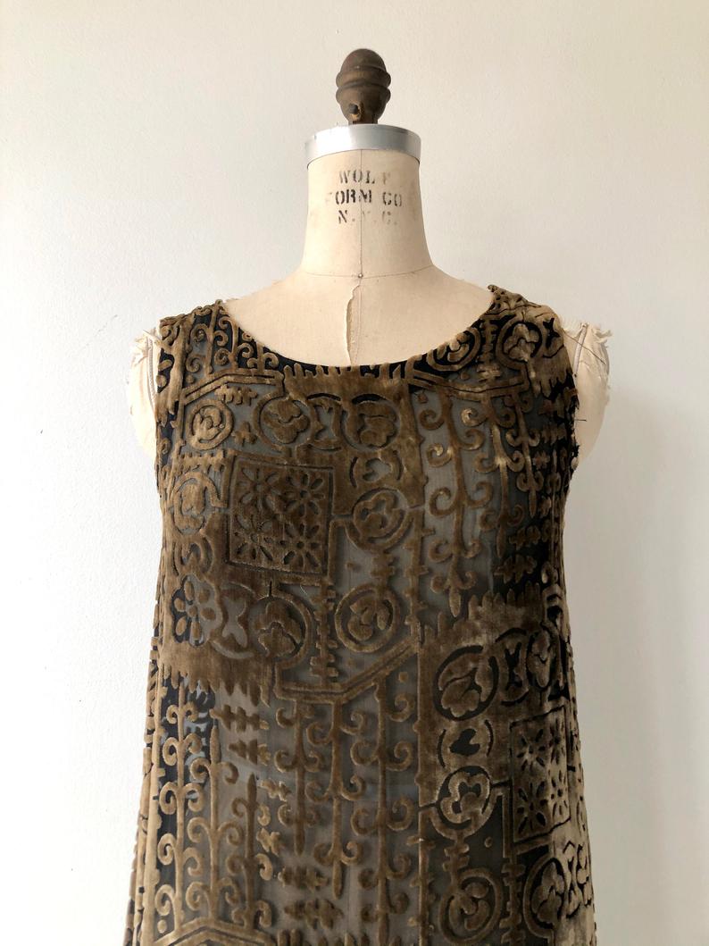 Secret History 1920s Dress – DEAR GOLDEN