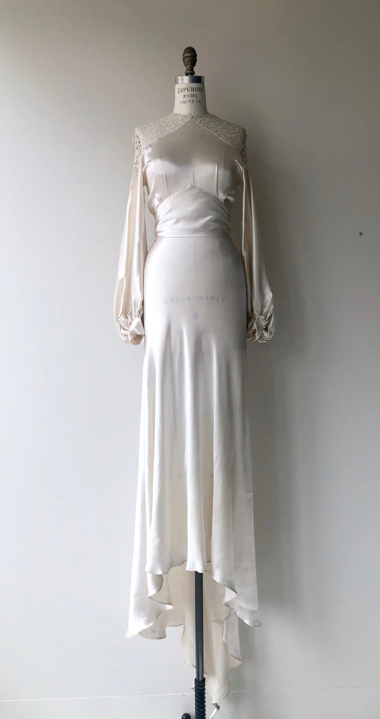 1930s wedding dresses The Pearl 1930s Wedding Gown – DEAR GOLDEN