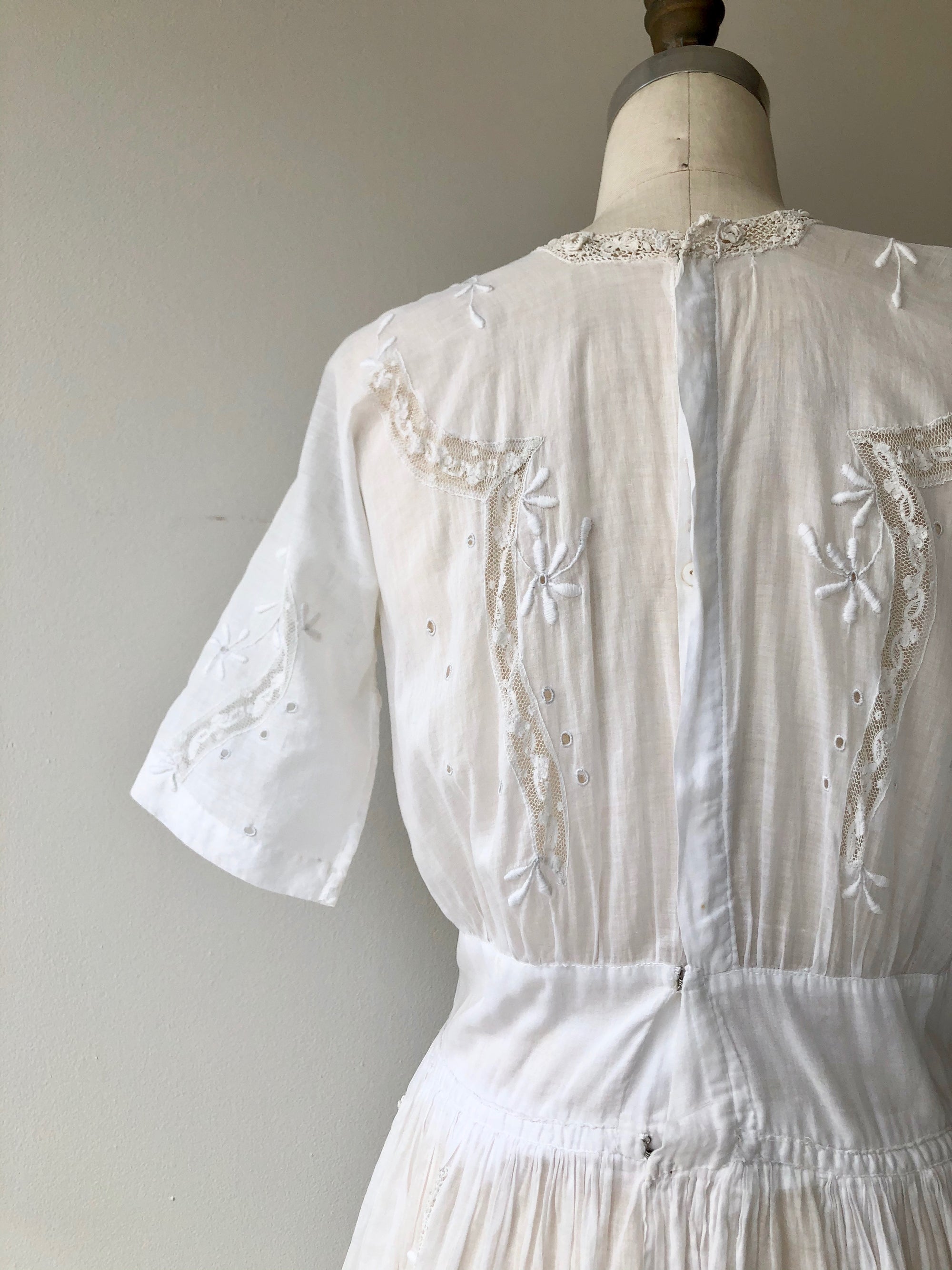 SALE | Antique Early 1900s Dress – DEAR GOLDEN