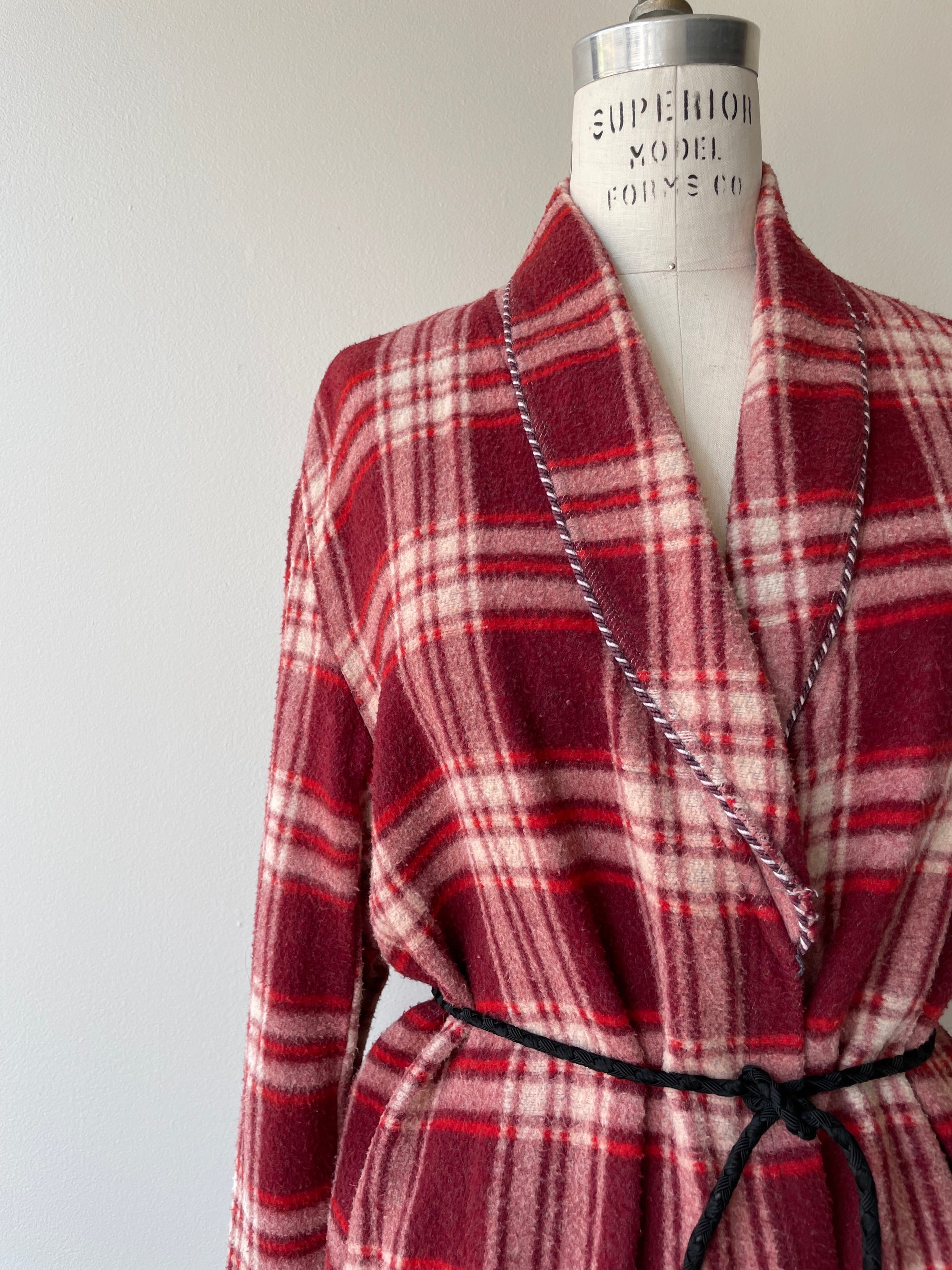 Classic 1940s Beacon Robe – DEAR GOLDEN