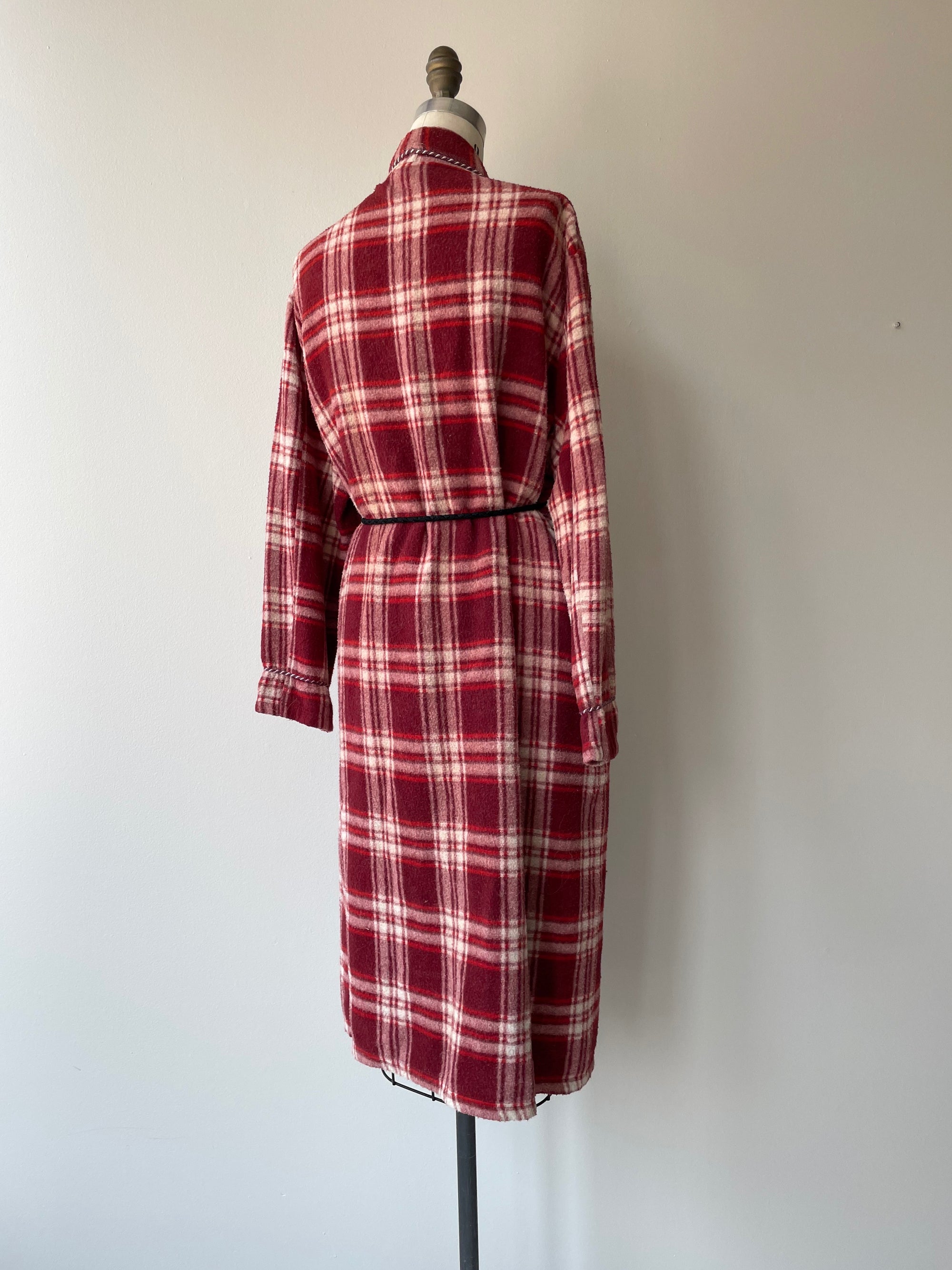 Classic 1940s Beacon Robe – DEAR GOLDEN