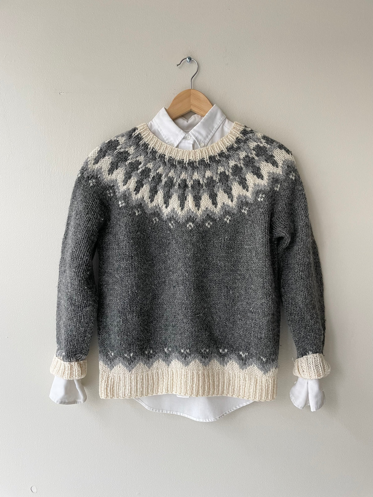 Elston Scottish Wool Sweater – DEAR GOLDEN